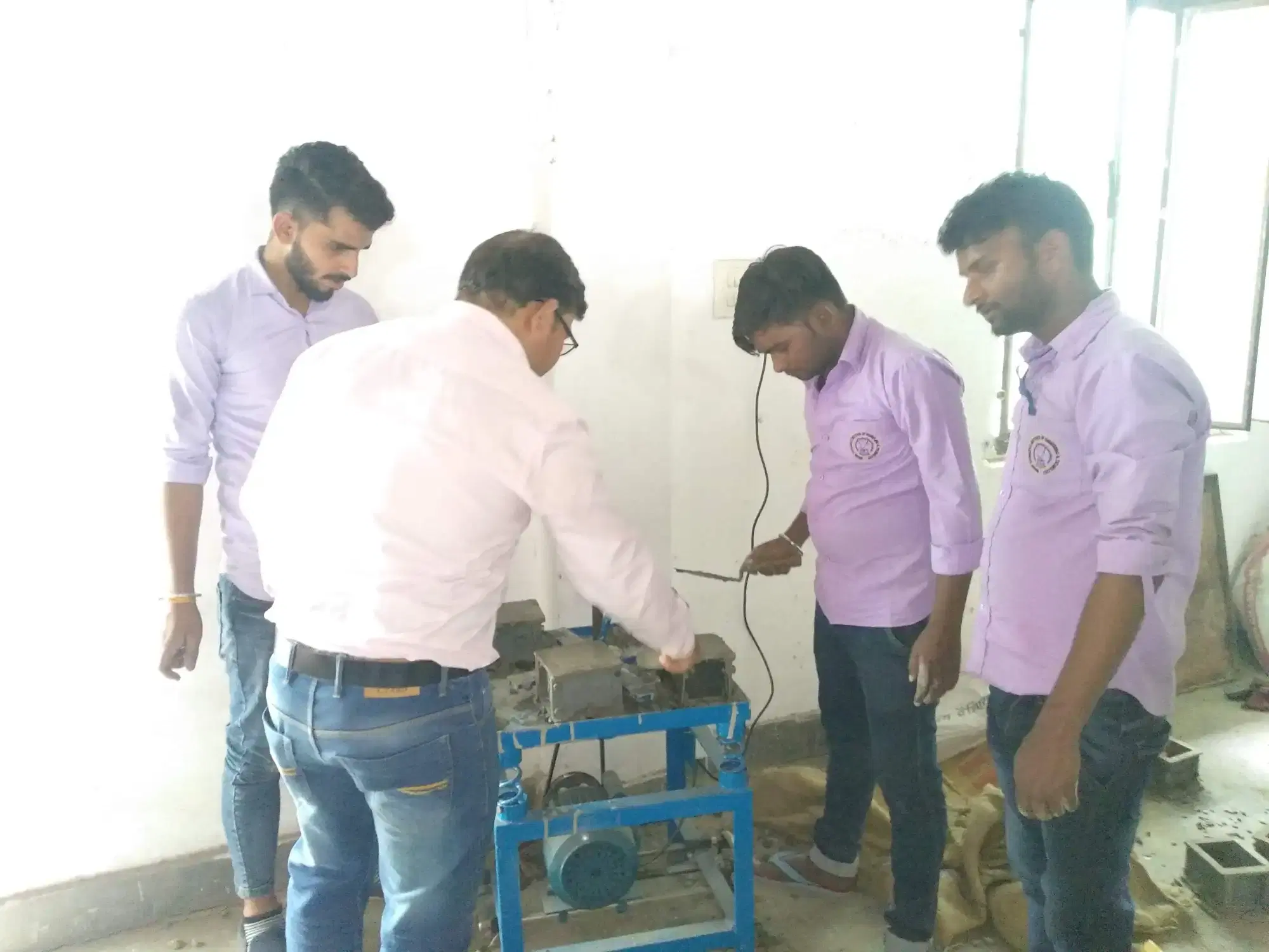 Madhu Vachaspati Institute of Engineering & Technology Kaushambi Civil Lab photo 5